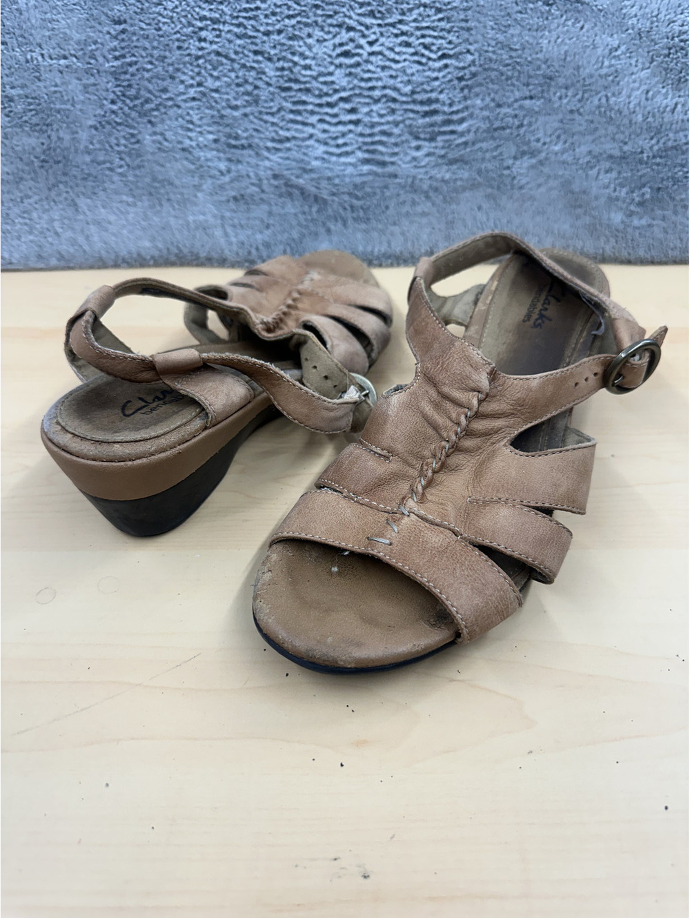 Clarks Taupe Leather Slingback Wedge Sandals Casual Summer Bohemian